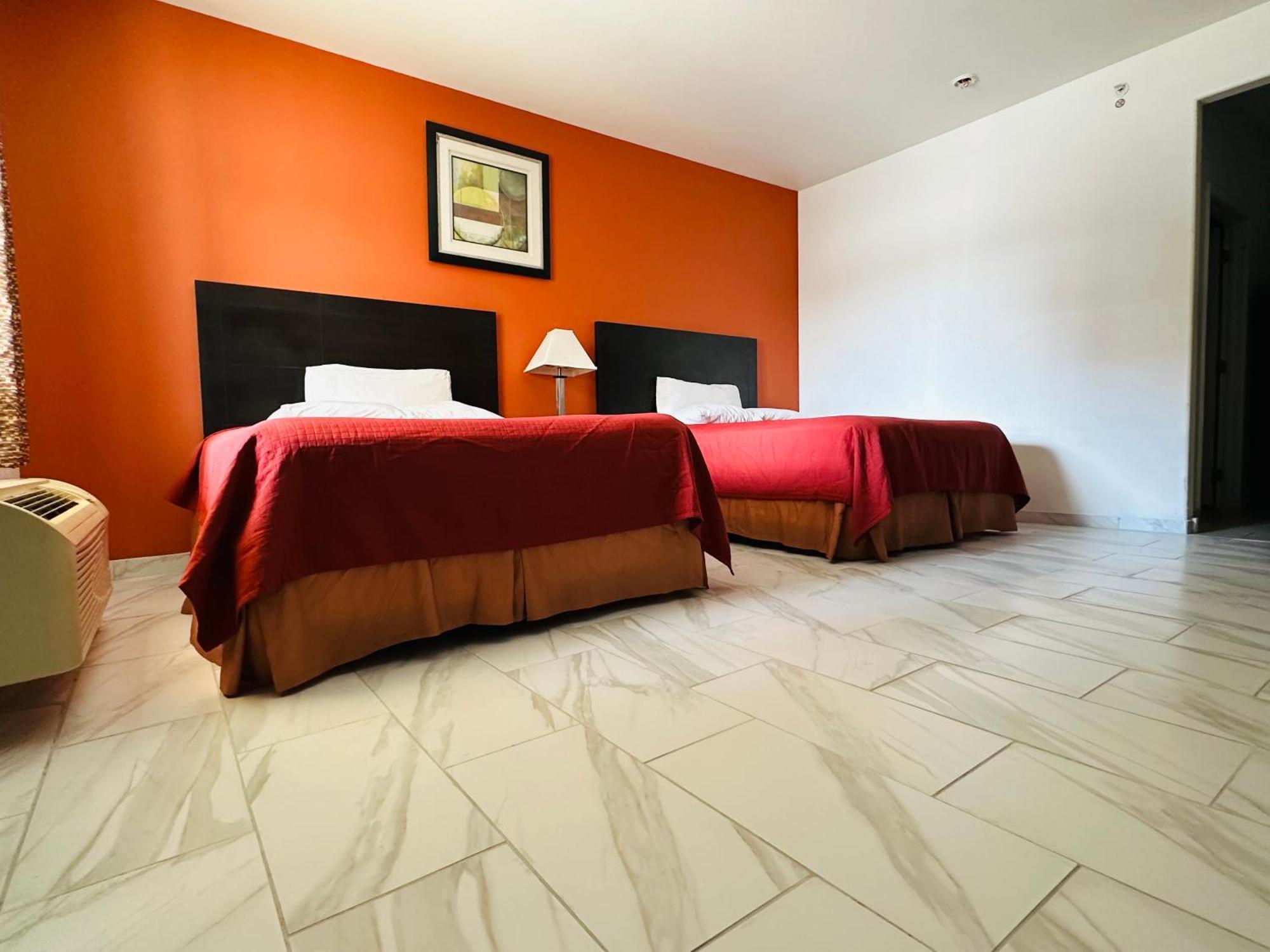 Lux Inn And Suites Three Rivers Buitenkant foto